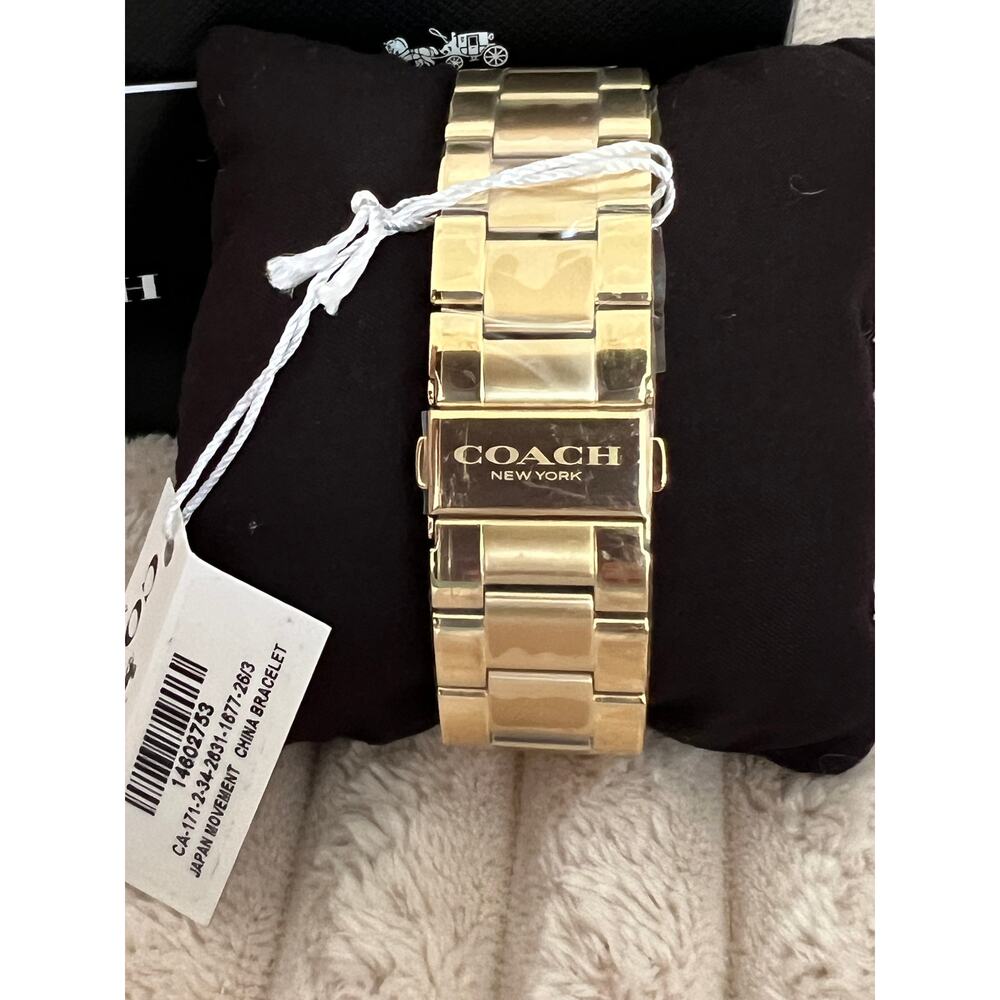 COACH Men's Oliver 3H Quartz Watch, Green, 41mm Case Size, Gold Link Band NWT - Picture 5 of 7